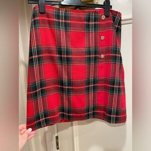 Talbots red/green plaid wool skirt with button detail size 10 fully lined